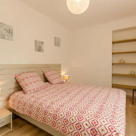 Tatil Evi Saint-usage, 5 Pieces, 8 Personnes - Fr-1-543-118 *